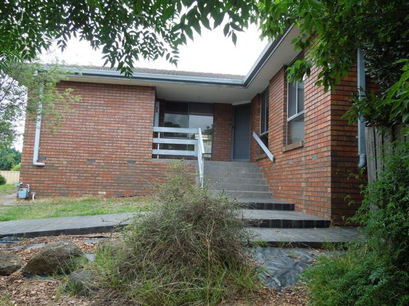 19 Randell Court, Mill Park VIC 3082