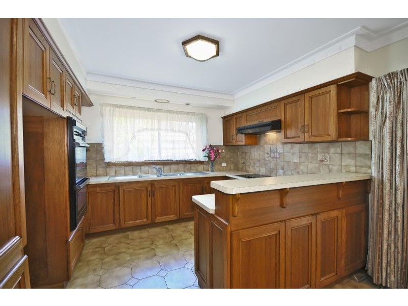 51 Davisson Street, Epping VIC 3076