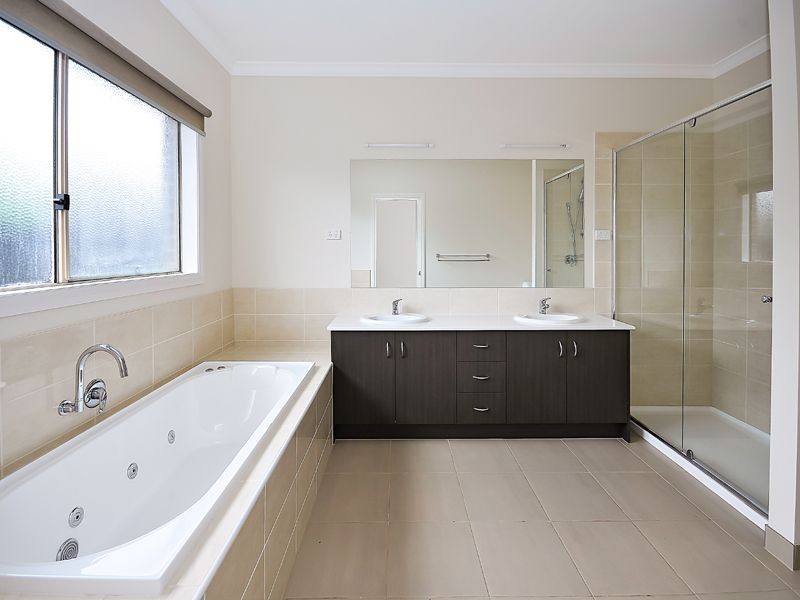 35 Dalziel Drive, Mernda VIC 3754