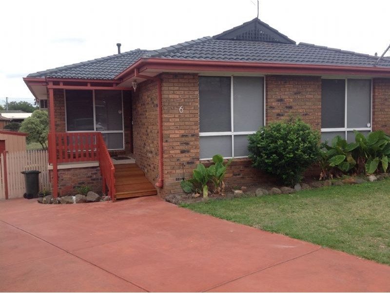 6 Teralba Close, Mill Park VIC 3082