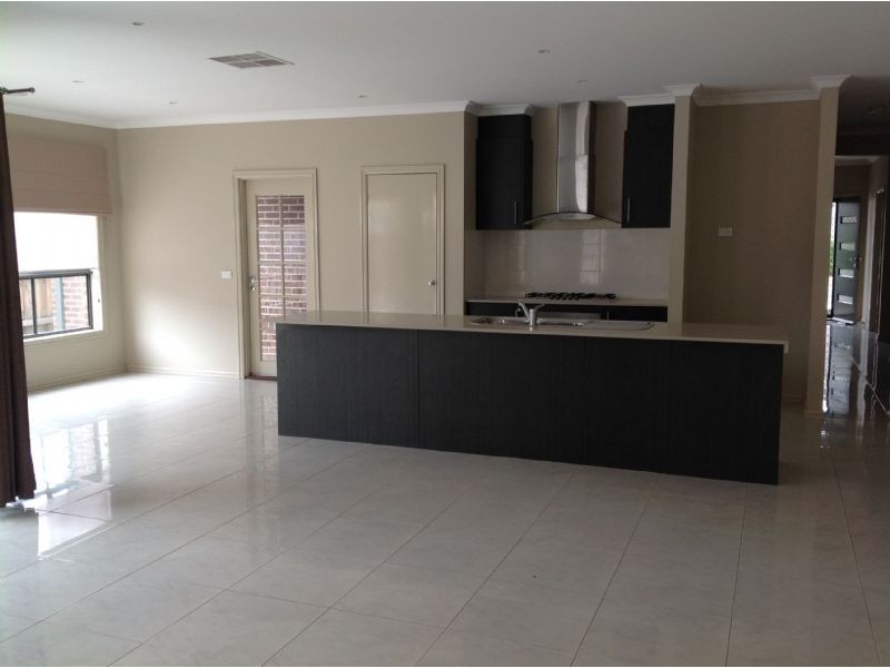 1 Marina Street, Epping VIC 3076