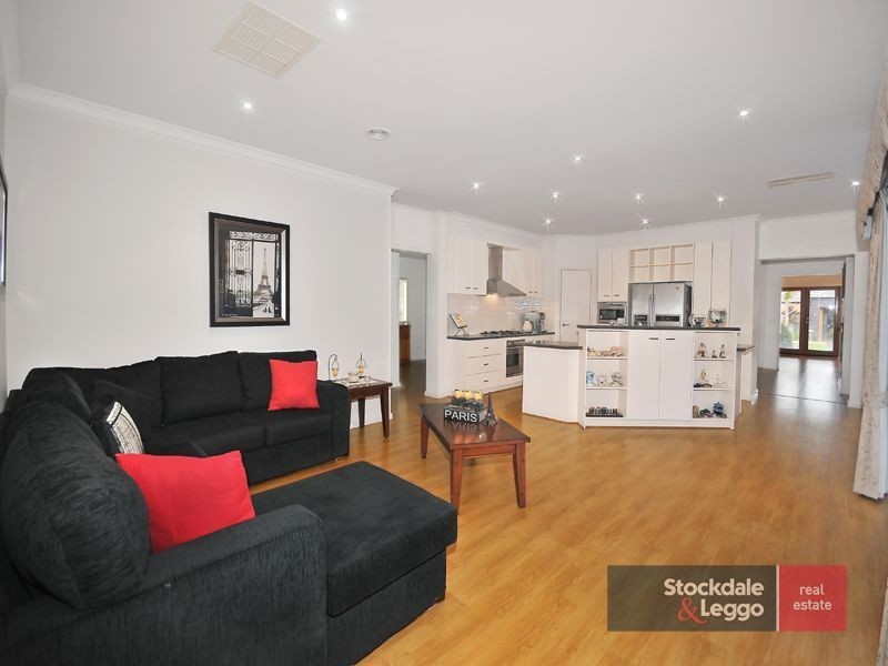 13 Pittaway Street, Mernda VIC 3754
