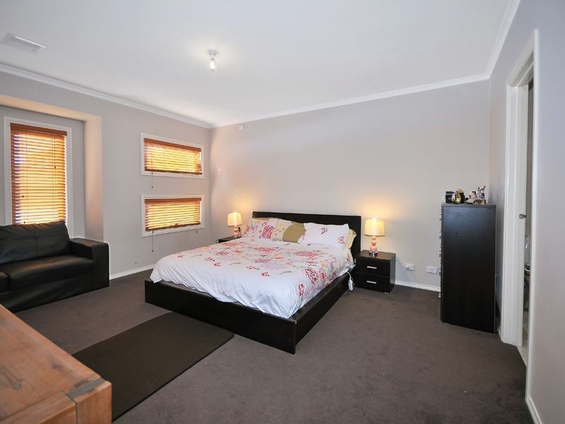 141 Lyndarum Drive, Epping VIC 3076