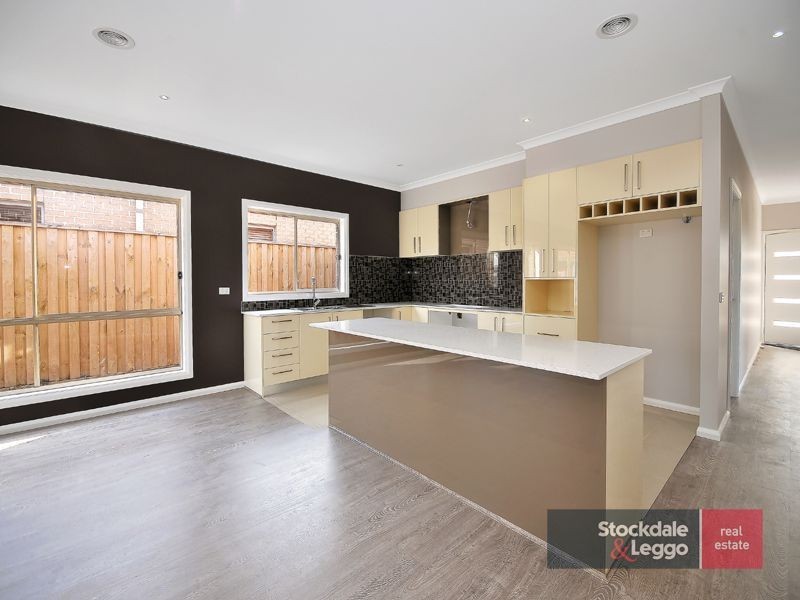 52 Beresford Road, Wollert VIC 3750