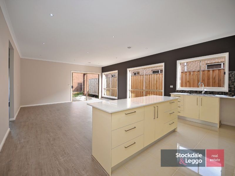 52 Beresford Road, Wollert VIC 3750