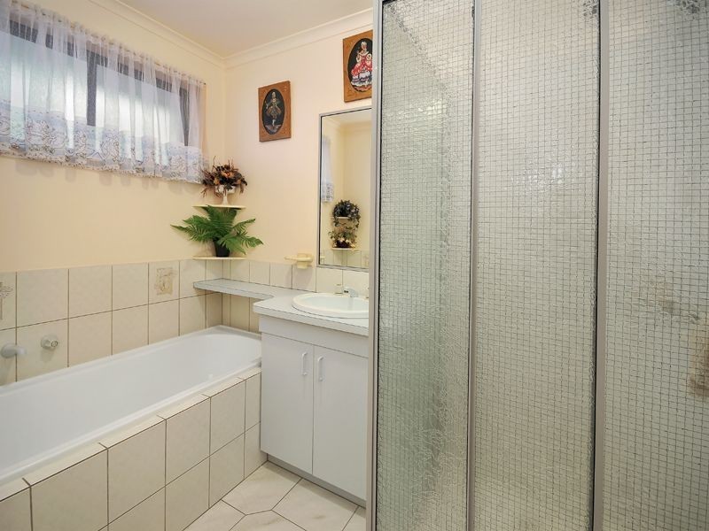 3 Kenthurst Court, Mill Park VIC 3082