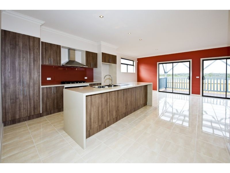 9 Marcasite Crescent, South Morang VIC 3752