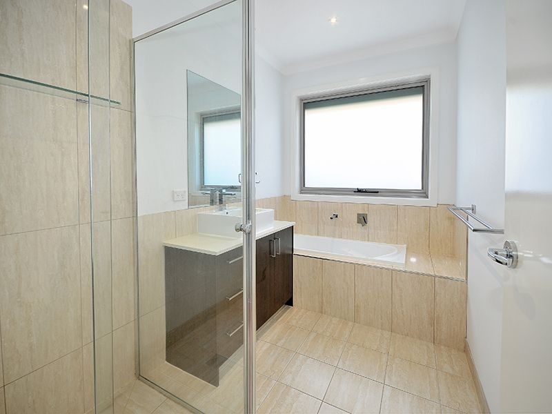 3/5 Kellerher Street, Lalor VIC 3075
