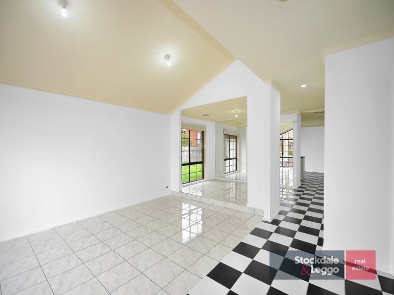 7 Dobroyd Court, Lalor VIC 3075