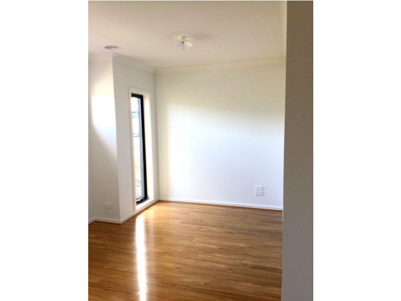 64 Gatestone Road, Epping VIC 3076