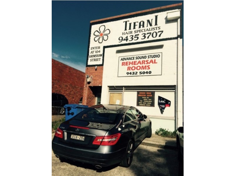 104A Grimshaw Street, Greensborough VIC 3088