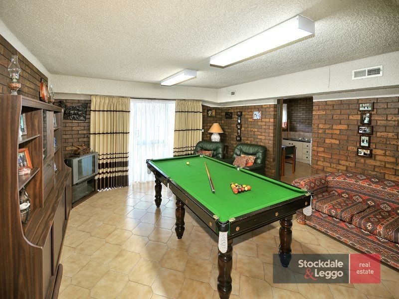 12 Homestead Place, Mill Park VIC 3082