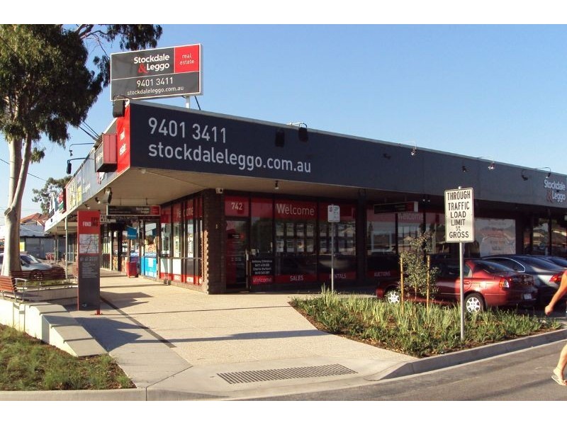 64 Mount View Road, Thomastown VIC 3074