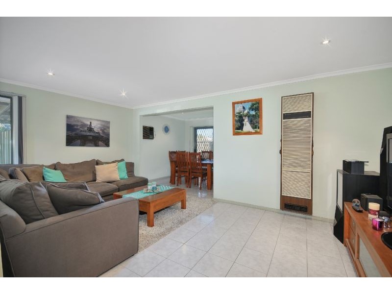 8 Trotting Place, Epping VIC 3076