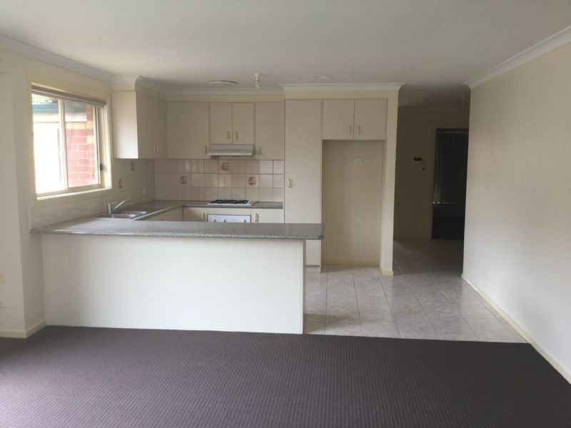 1/3 Guila Court, Epping VIC 3076