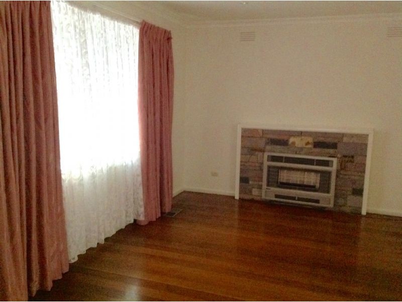 15 Howard Street, Epping VIC 3076