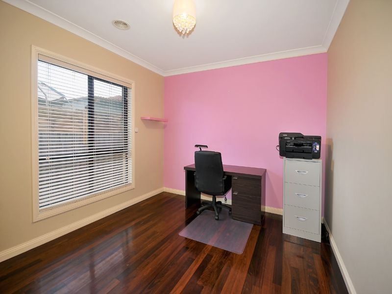 77A Peppercorn Parade, Epping VIC 3076