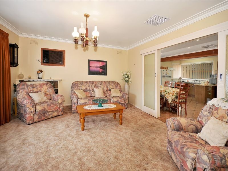 19 Wattle Street, Thomastown VIC 3074