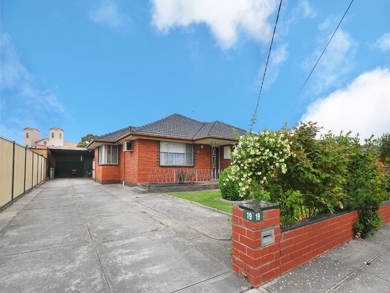 19 Wattle Street, Thomastown VIC 3074