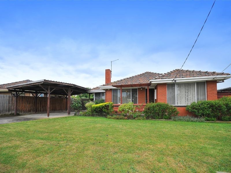 8 Bates Avenue, Thomastown VIC 3074