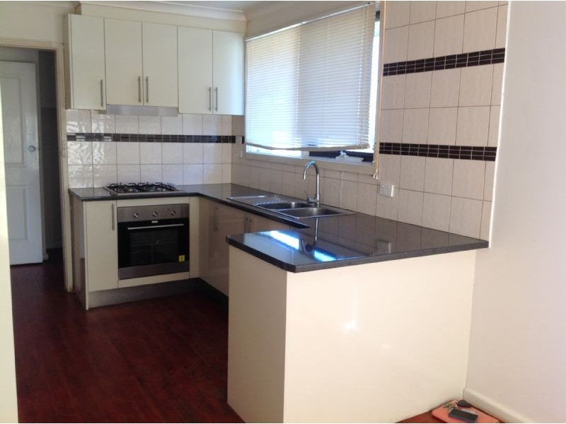 6 Canberra Grove, Lalor VIC 3075