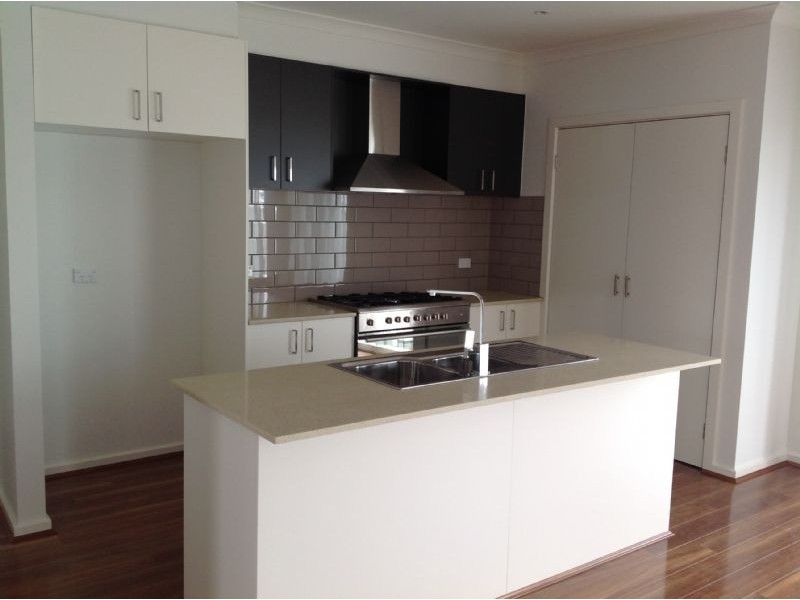 68 Gatestone Road, Epping VIC 3076