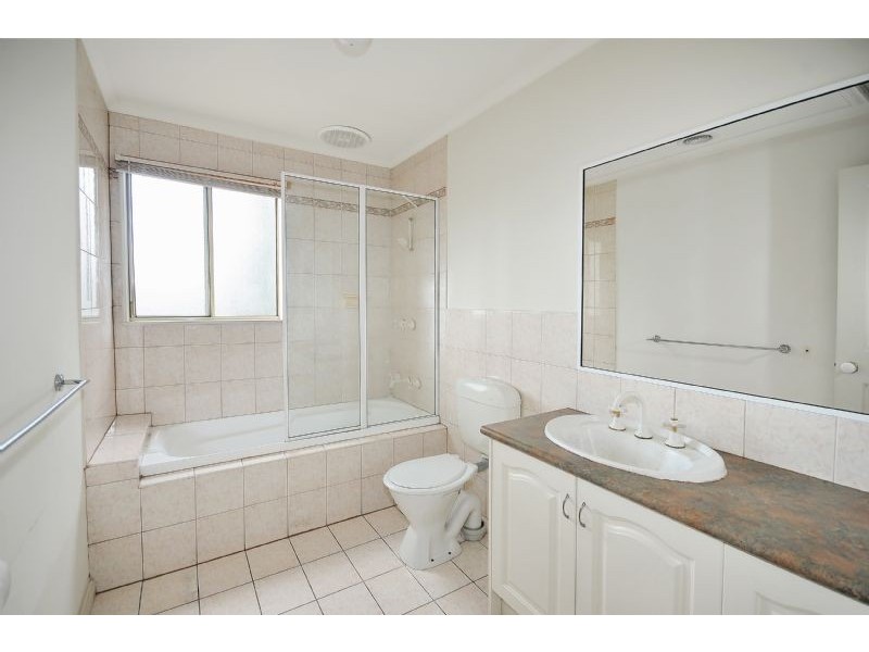 a/44 Wedge Street, Epping VIC 3076