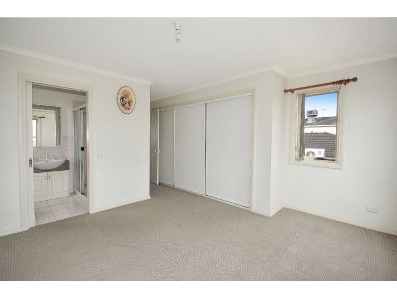 a/44 Wedge Street, Epping VIC 3076