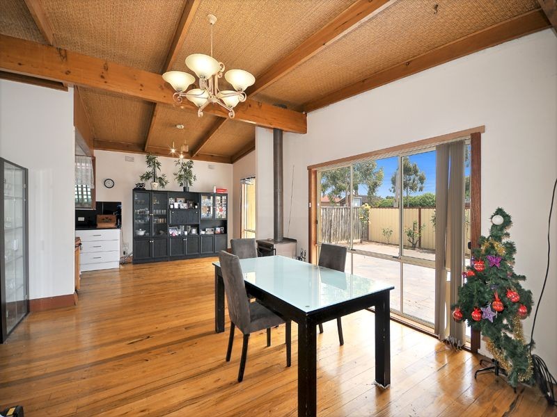 9 Memorial Avenue, Epping VIC 3076