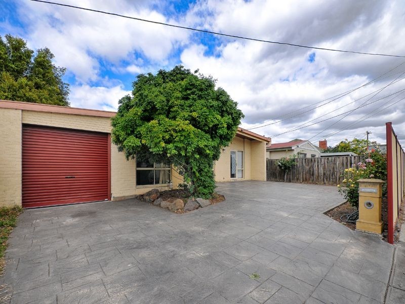 9 Memorial Avenue, Epping VIC 3076