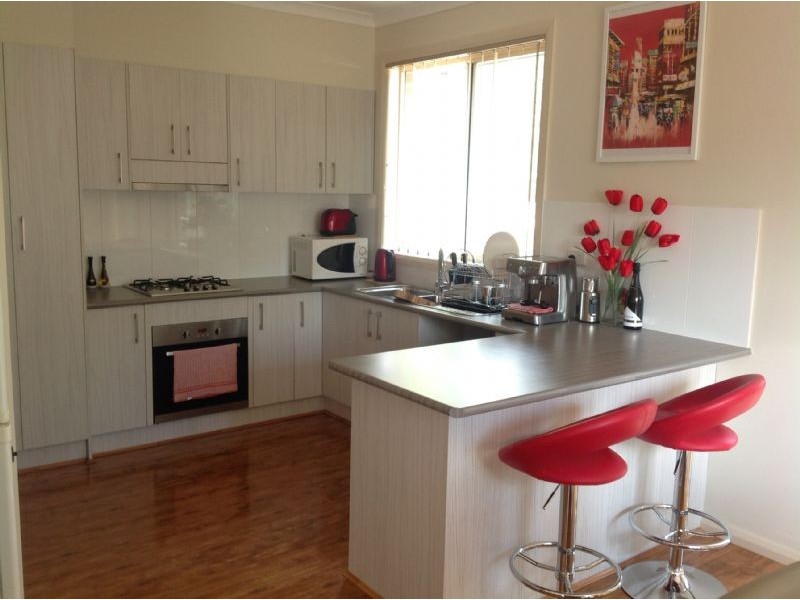 a/8 Sunrise Court, Epping VIC 3076