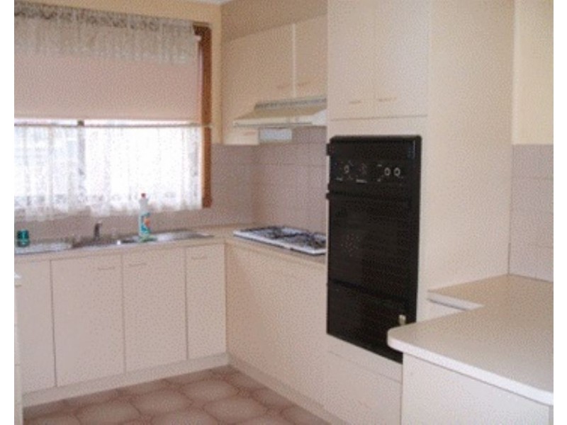 3/30 Kinlora Avenue, Epping VIC 3076