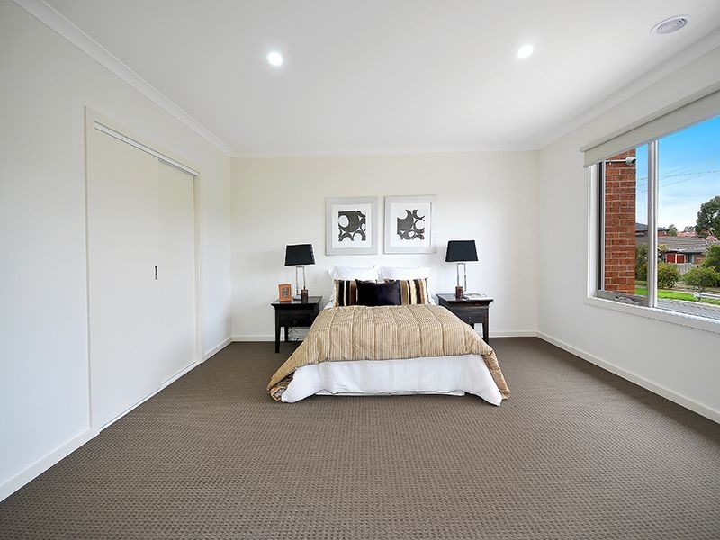 86 Gorge Road, South Morang VIC 3752