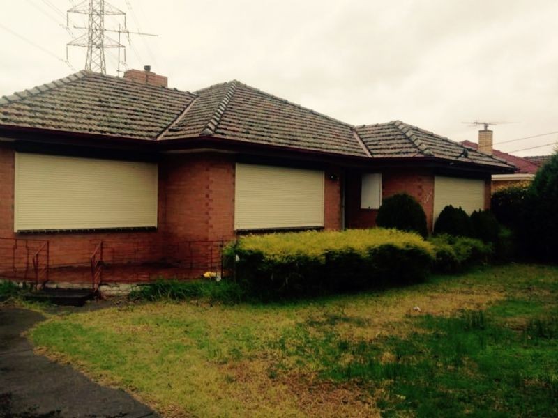 21 Merrilands Road, Reservoir VIC 3073