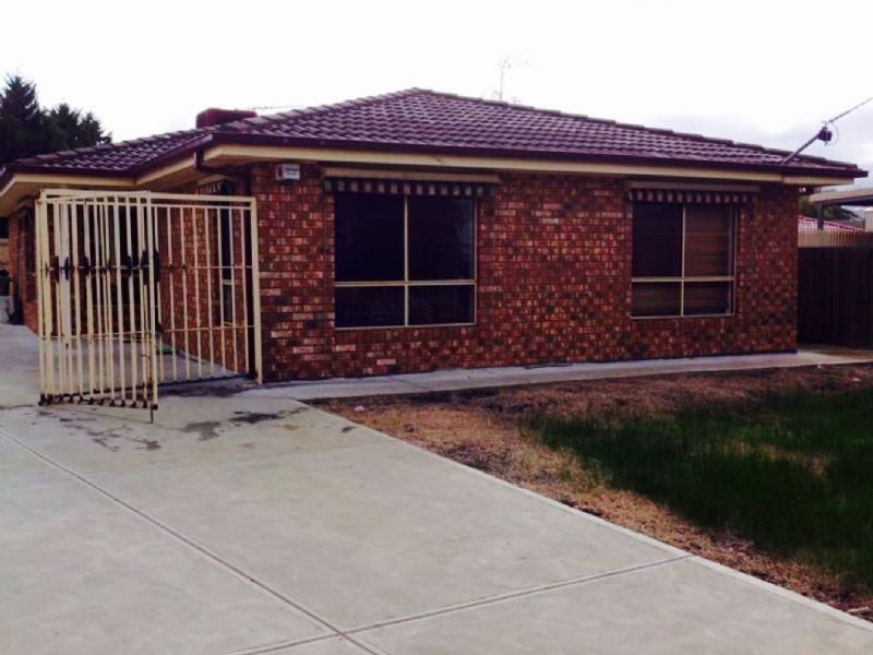 5 St Austell Court, Craigieburn VIC 3064