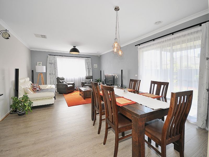 6 Castlehill Street, Lalor VIC 3075