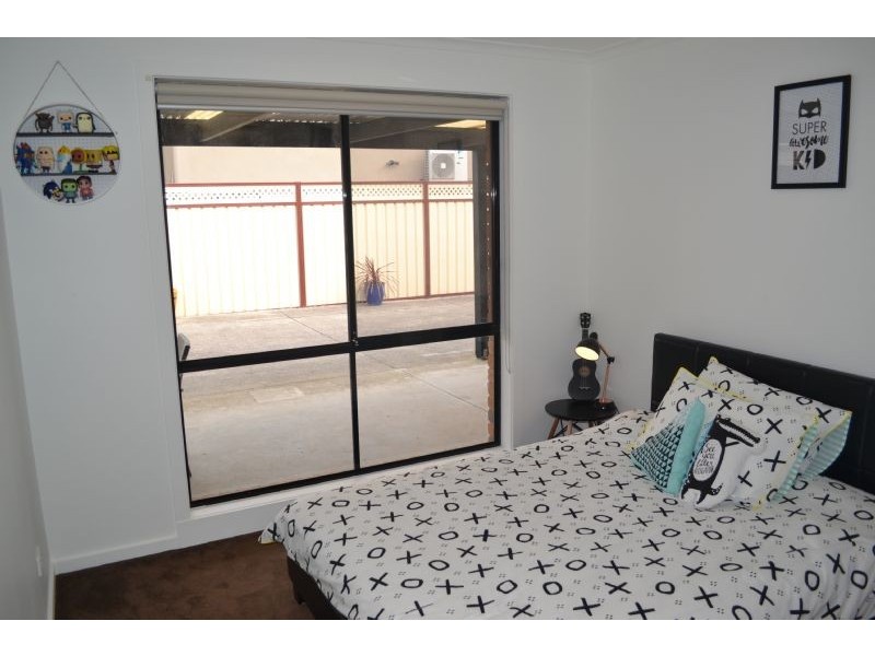 14 Gibbons Drive, Epping VIC 3076