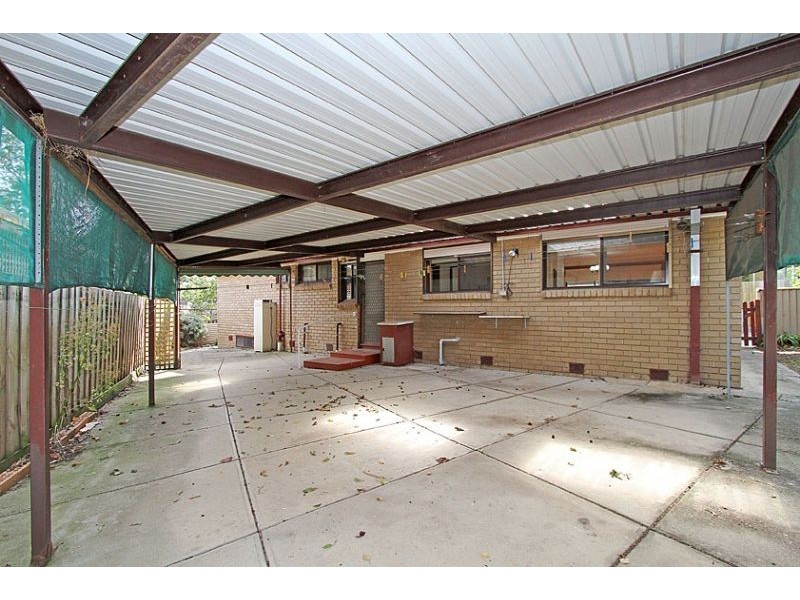 63 Huskisson Avenue, Lalor VIC 3075