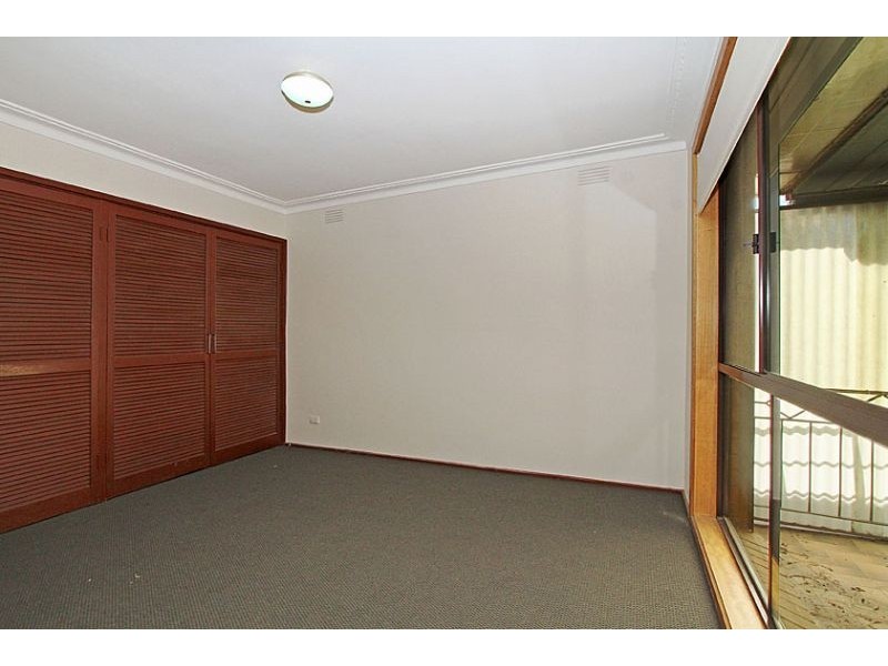 63 Huskisson Avenue, Lalor VIC 3075