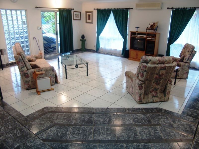 Rosebery NT 0832