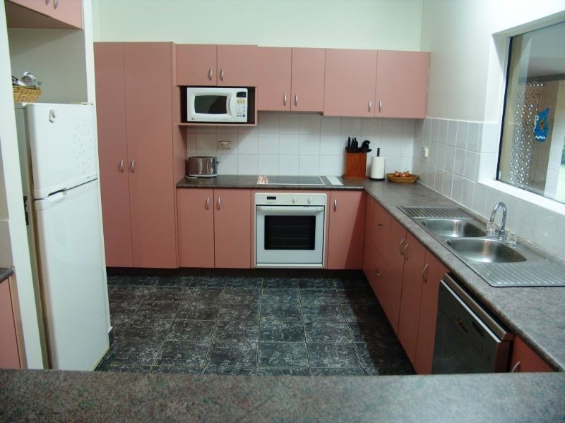 Rosebery NT 0832