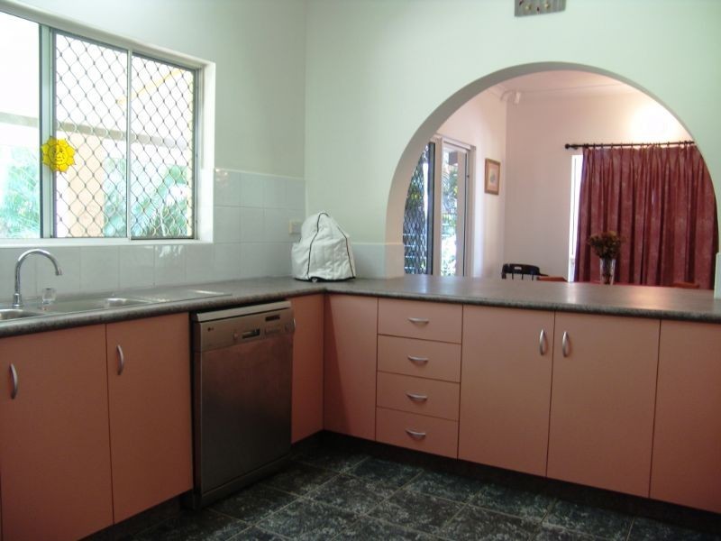 Rosebery NT 0832