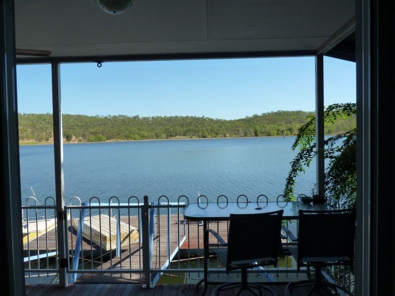 Lake Bennett NT 0822