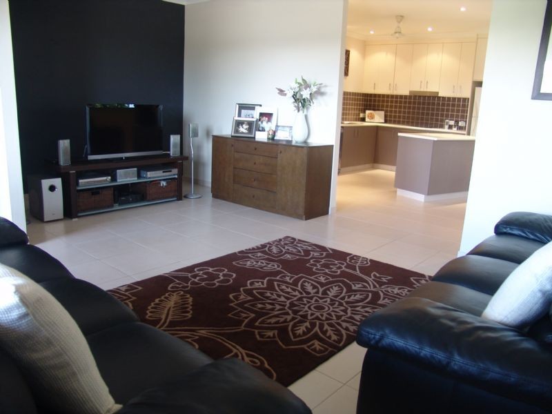 Rosebery NT 0832