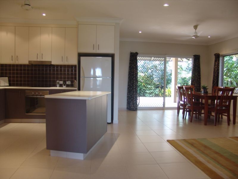 Rosebery NT 0832