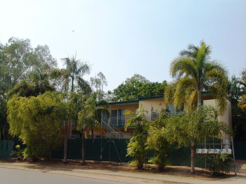 Rosebery NT 0832