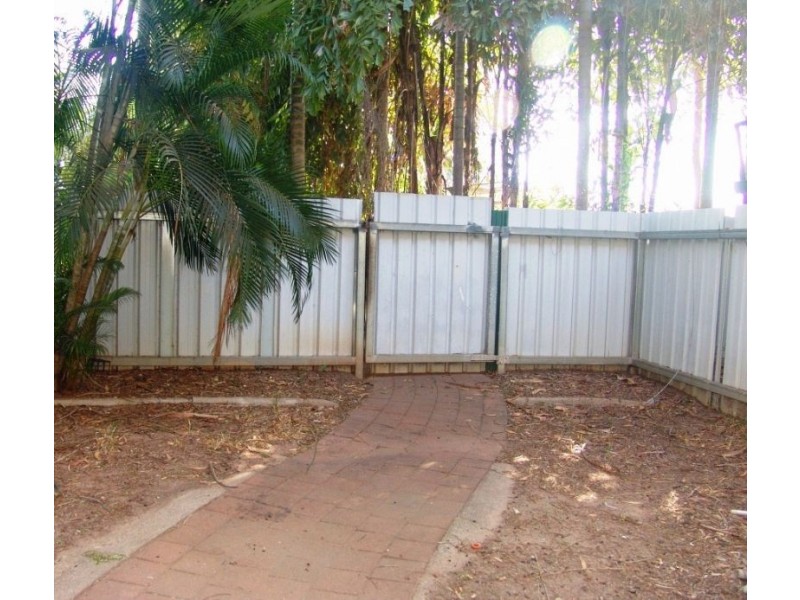 Rosebery NT 0832