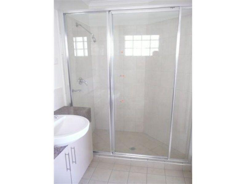 Rosebery NT 0832