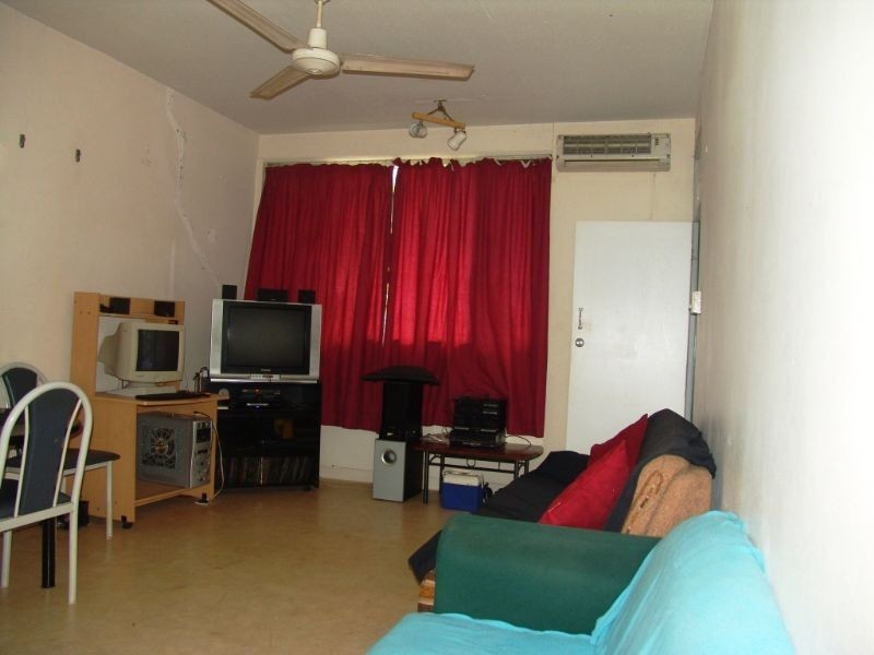 Coconut Grove NT 0810