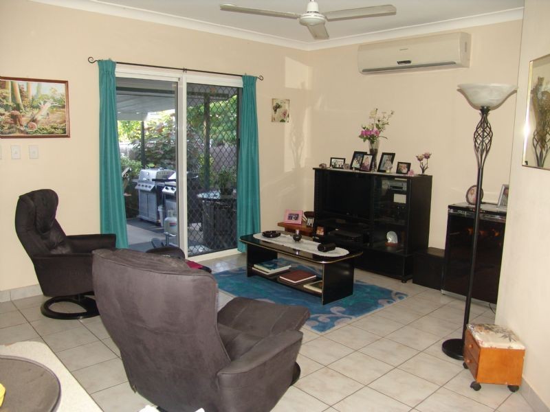 Bakewell NT 0832
